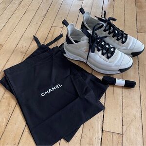 Chanel Interlocking CC Logo Leather Sneakers